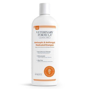 Veterinary Formula Clinical Care Antiseptic&Antifungal Medicated Shampoo ВЕТЕРИНАРНАЯ ФОРМУЛА АНТИСЕПТИЧЕСКИЙ и ПРОТИВОГРИБКОВЫЙ дерматокосметический шампунь с хлоридом бензетония и кетоконазолом для собак и котов 01822 фото