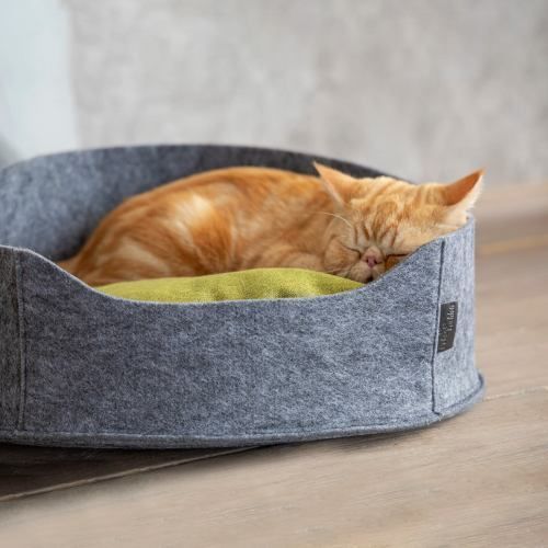 Лежак Pet Fashion &laquo;Bali&raquo; для котів, 22х37х48 см, сірий PR241948 фото